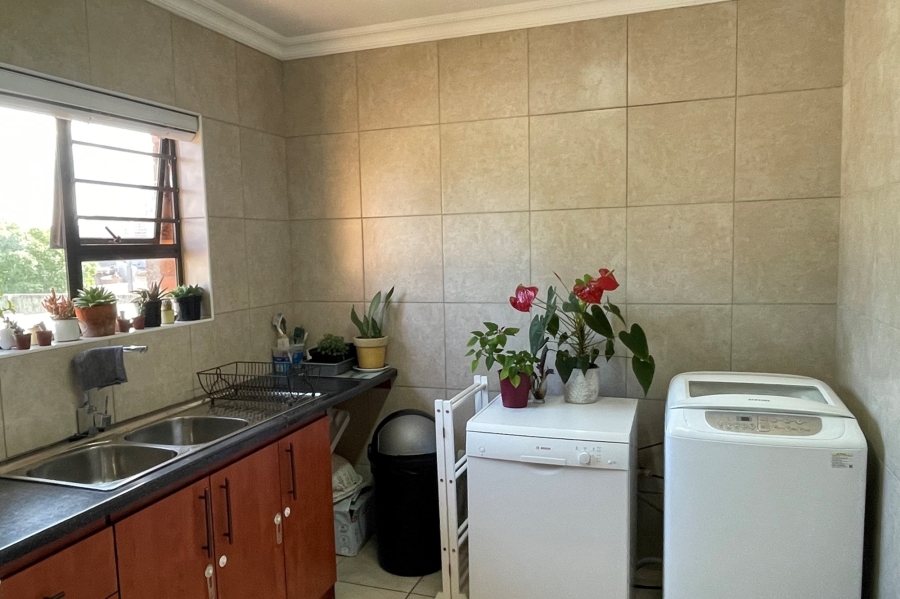 4 Bedroom Property for Sale in Myburgh Park Western Cape